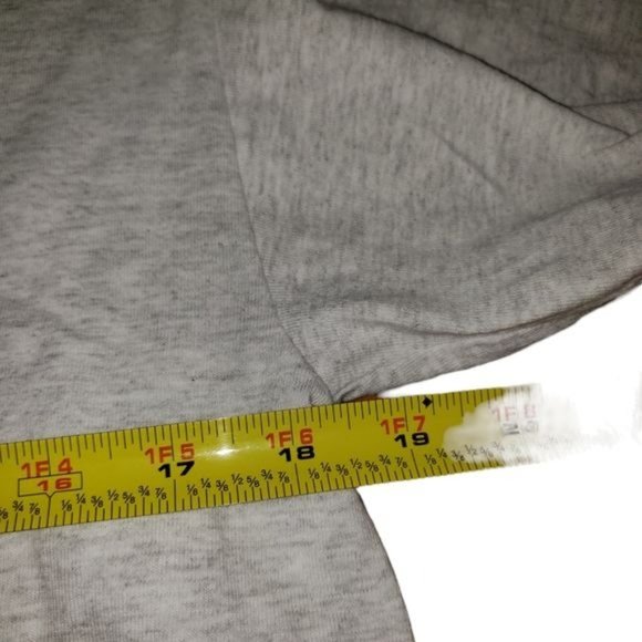 3/$15  Anvil Cat Graphic Tee Shirt Size Medium - Picture 4 of 5